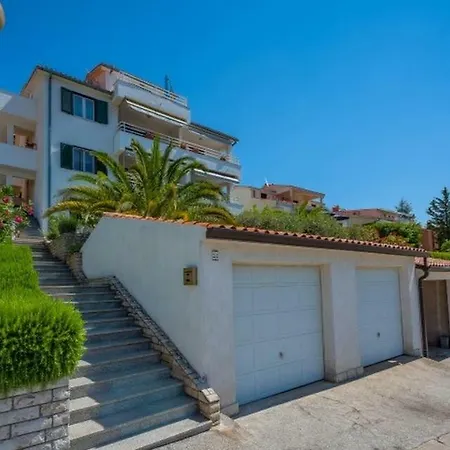 16022c Apartament Rabac