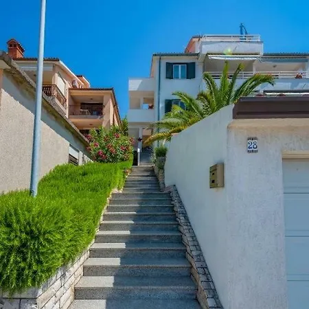 16022c Apartament Rabac